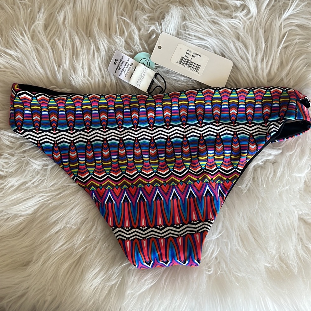 L Space Bikini - Picture 3 of 7